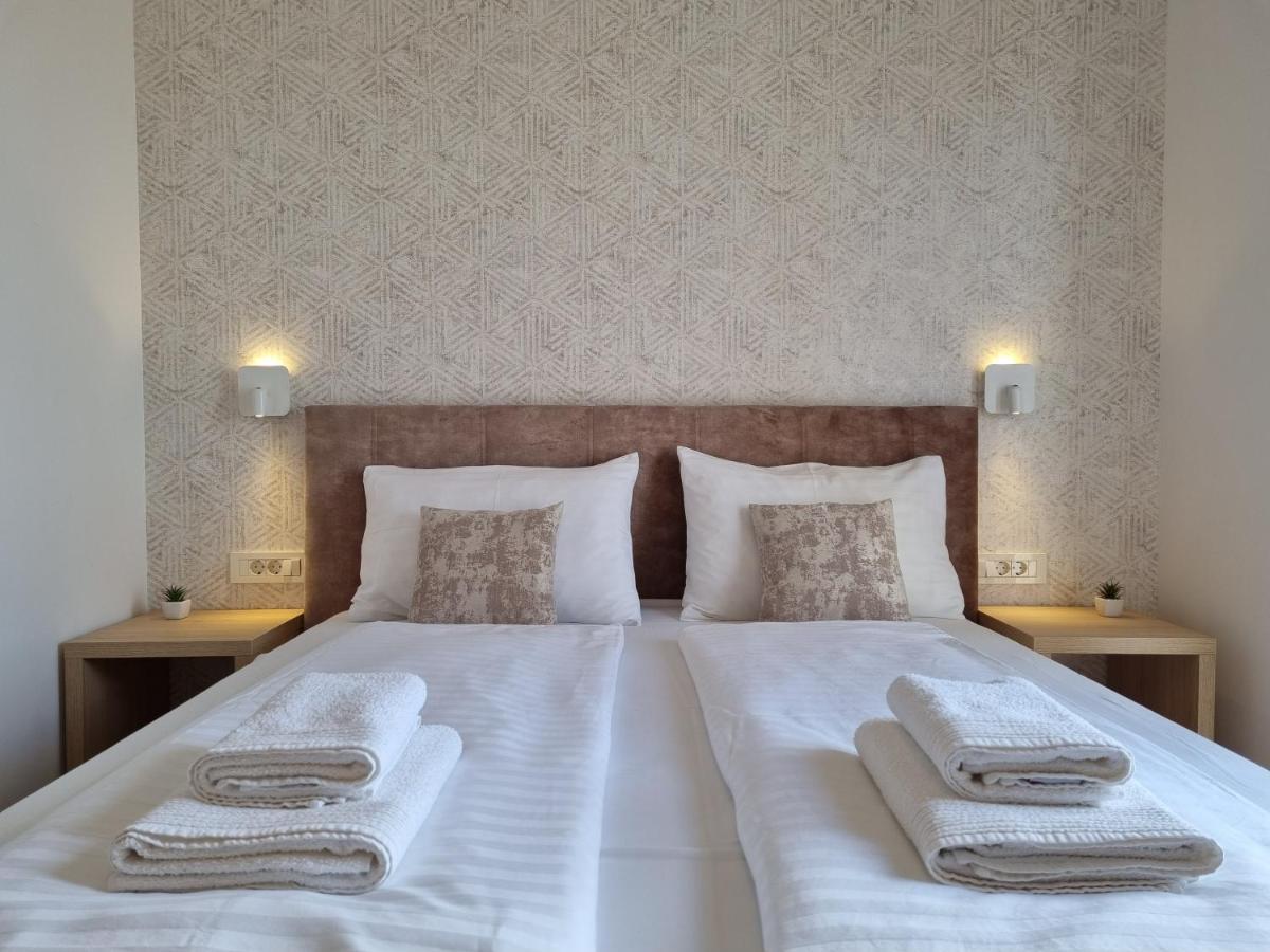 Orkula Apartments Pašman Esterno foto